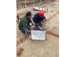 云南，紅河州建水至元陽(yáng)高速公路土建工程，螞蝗塘匝道鋼箱梁焊縫檢測(cè)現(xiàn)場(chǎng)作業(yè)